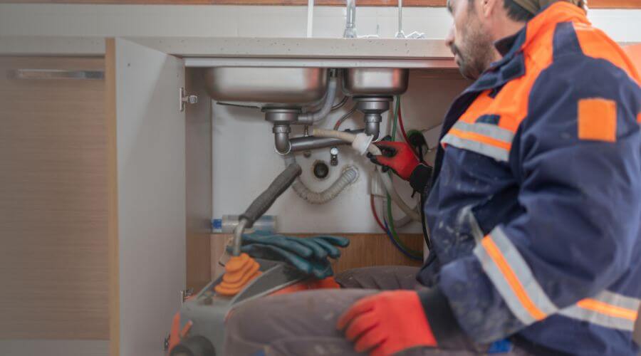 Descale Tankless Water Heater in Betterton, MD